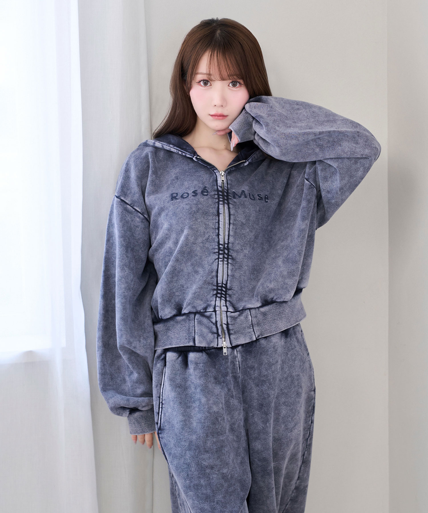 Chemical washed hoodie