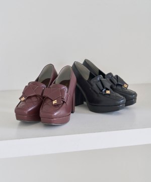 Ribbon quilting loafer