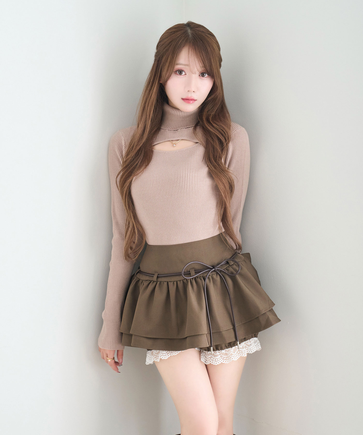 Charm point T/N knit tops