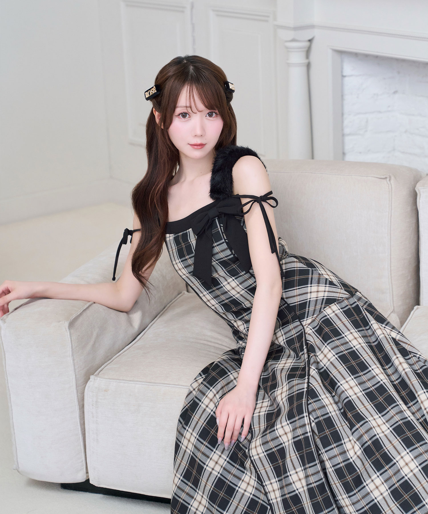 Fur strap check cami dress