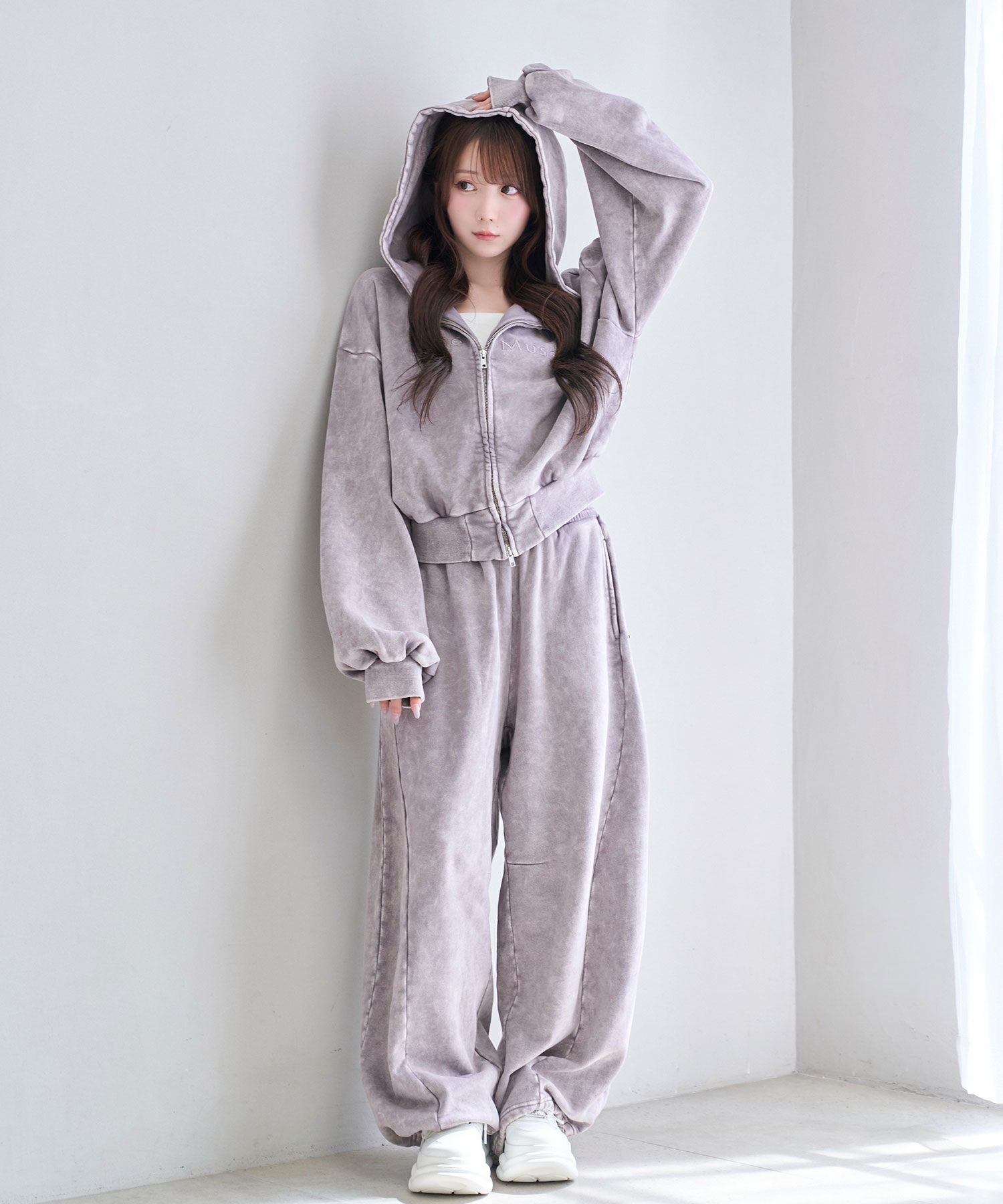 Chemical washed sweat pants