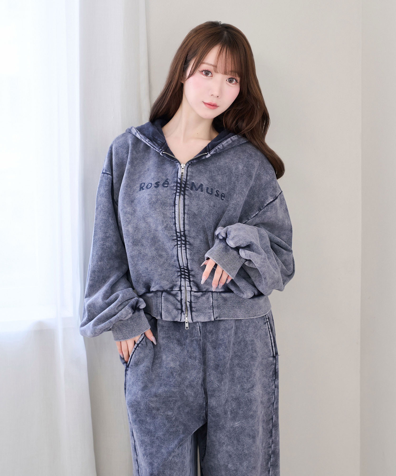 Chemical washed sweat pants