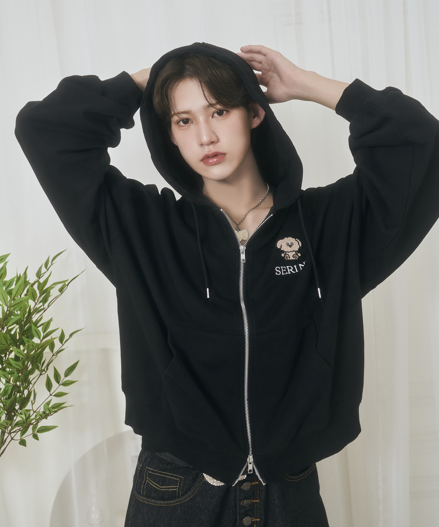 UNISEX バックロゴジップパーカー / ブラック