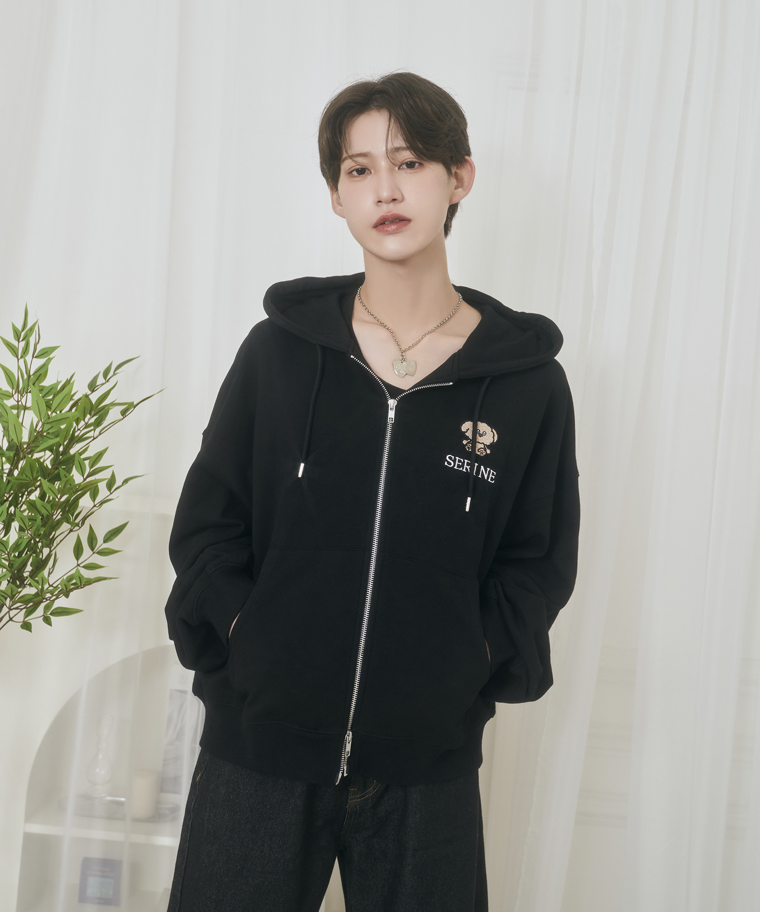 UNISEX バックロゴジップパーカー / ブラック