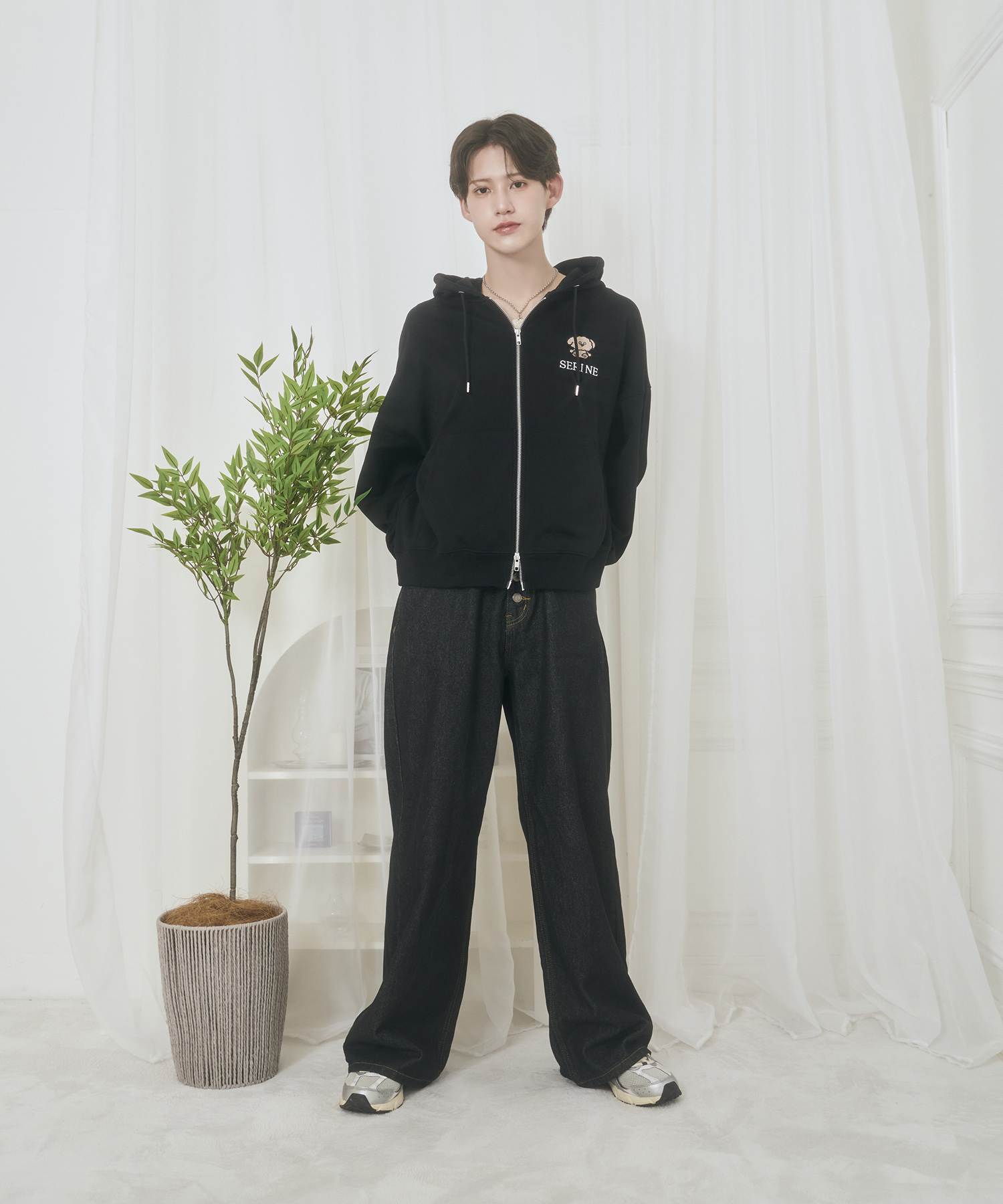UNISEX バックロゴジップパーカー / ブラック