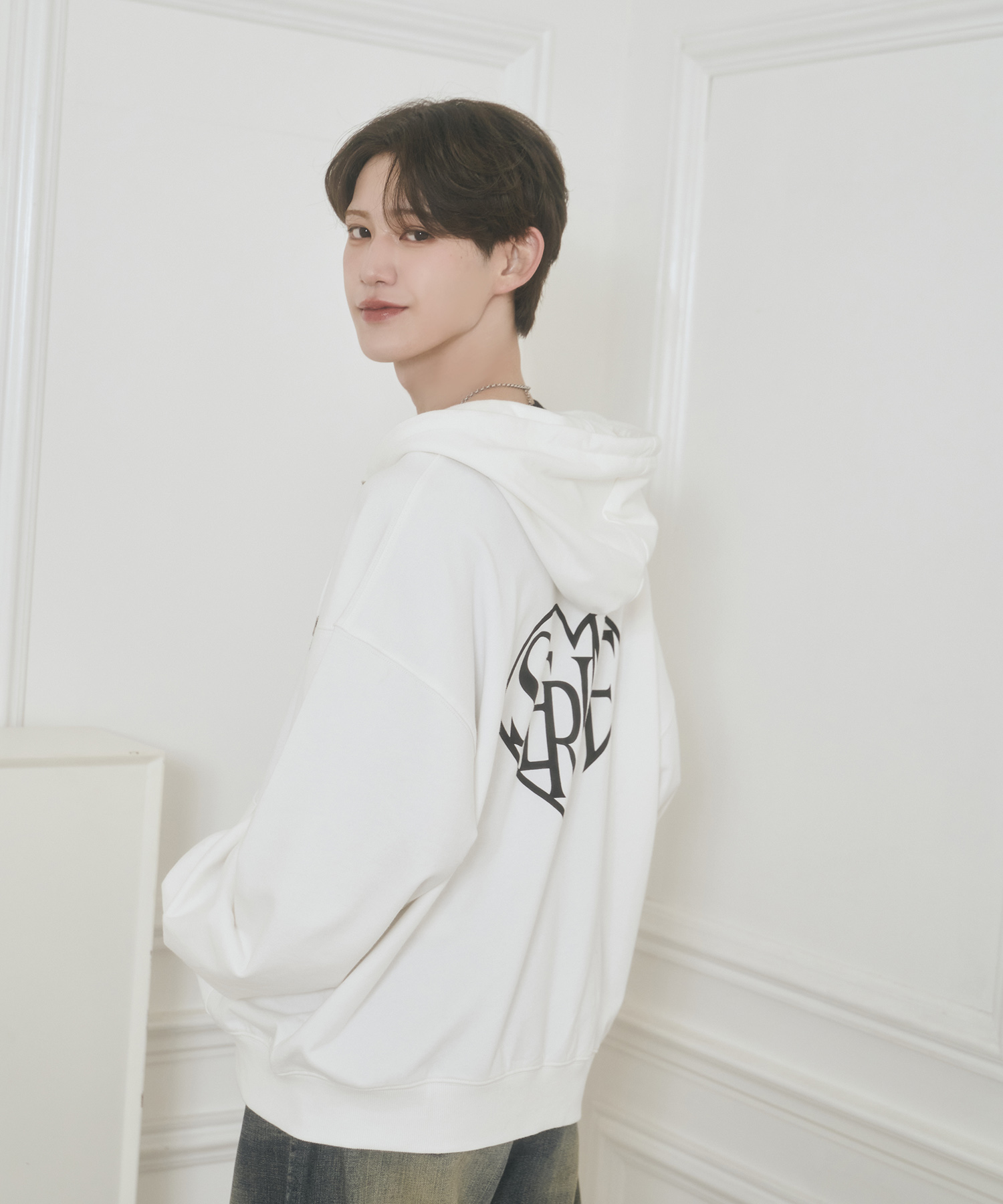 UNISEX バックロゴジップパーカー / ホワイト