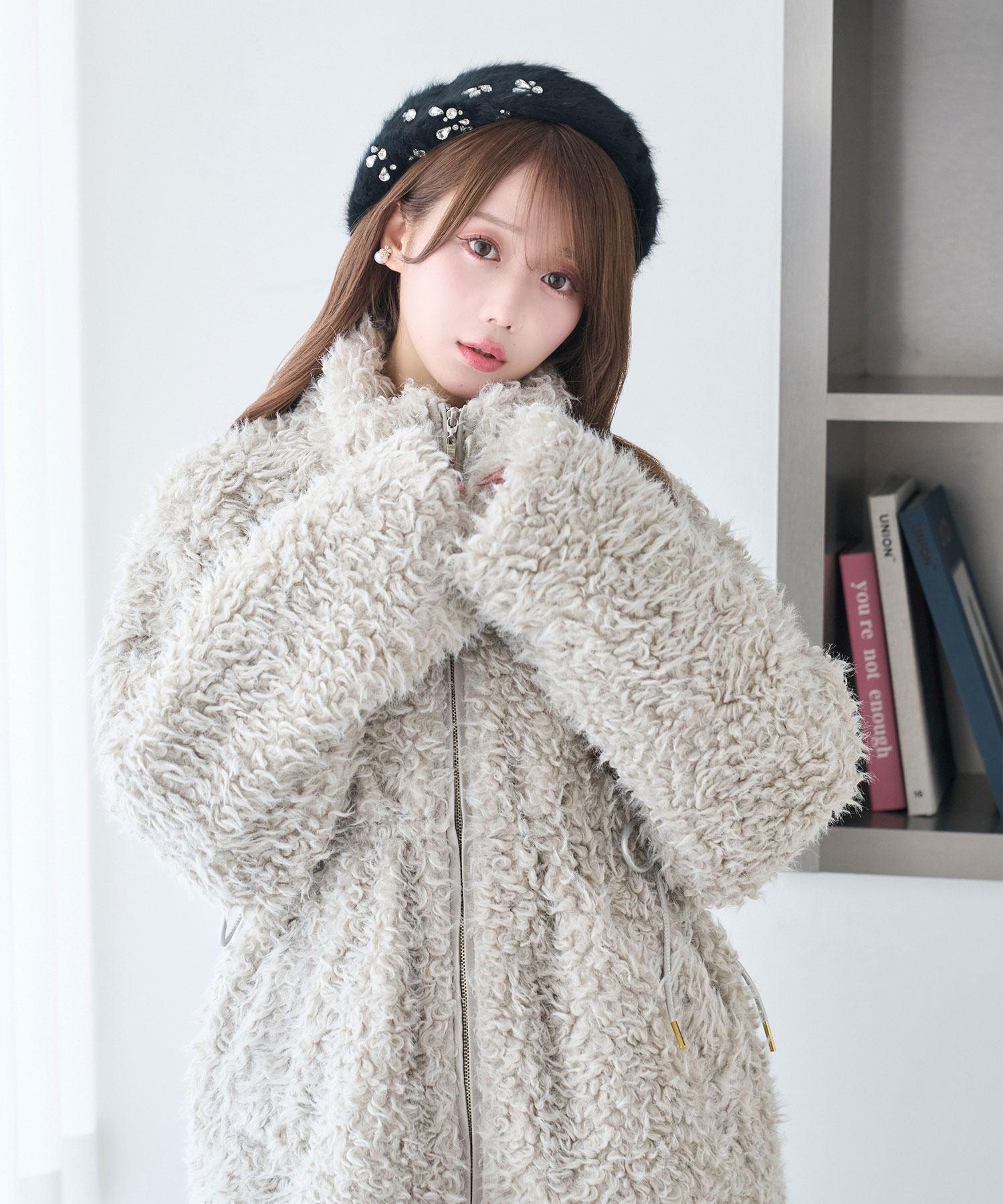 Curly eco fur middle coat