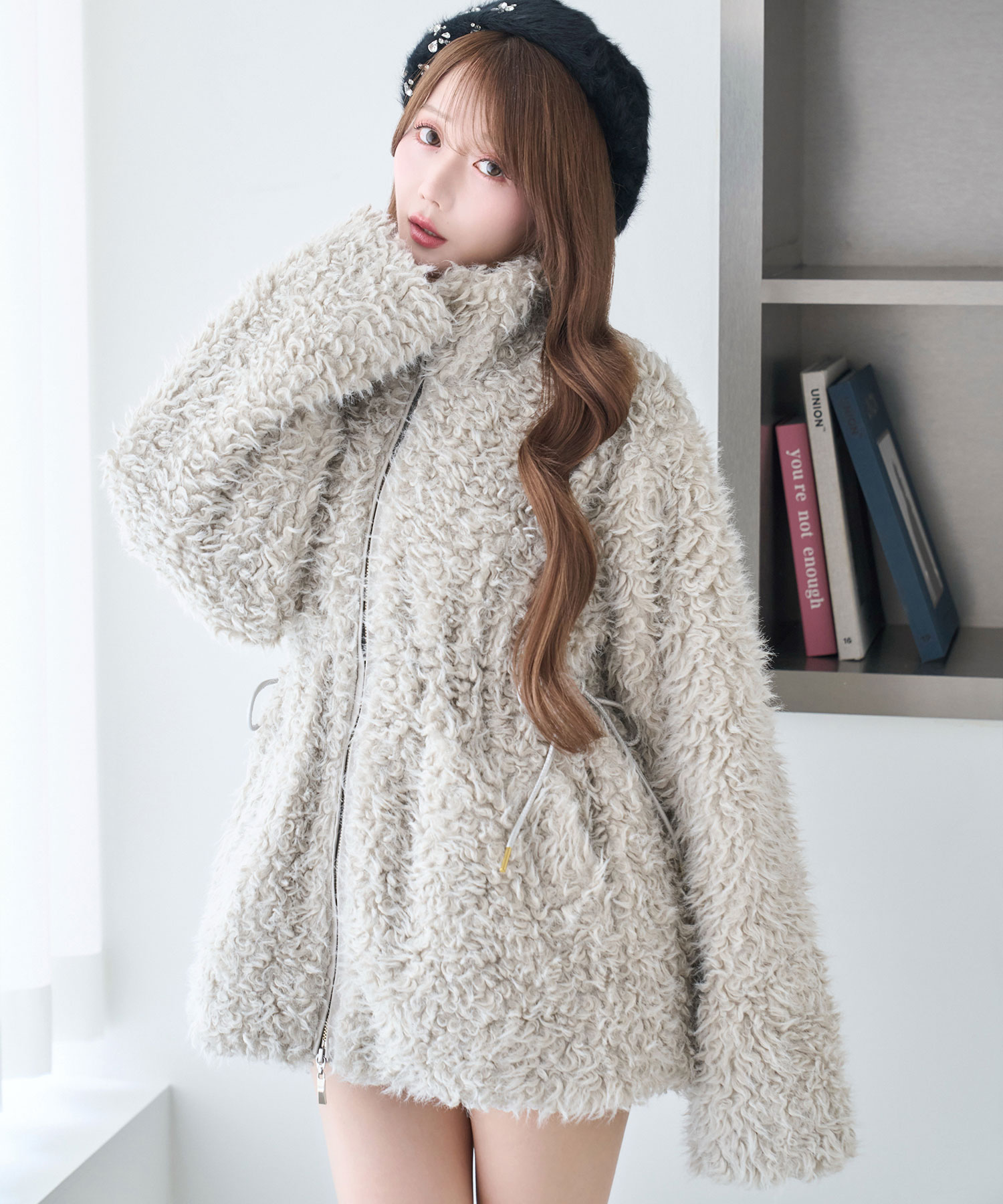 Curly eco fur middle coat