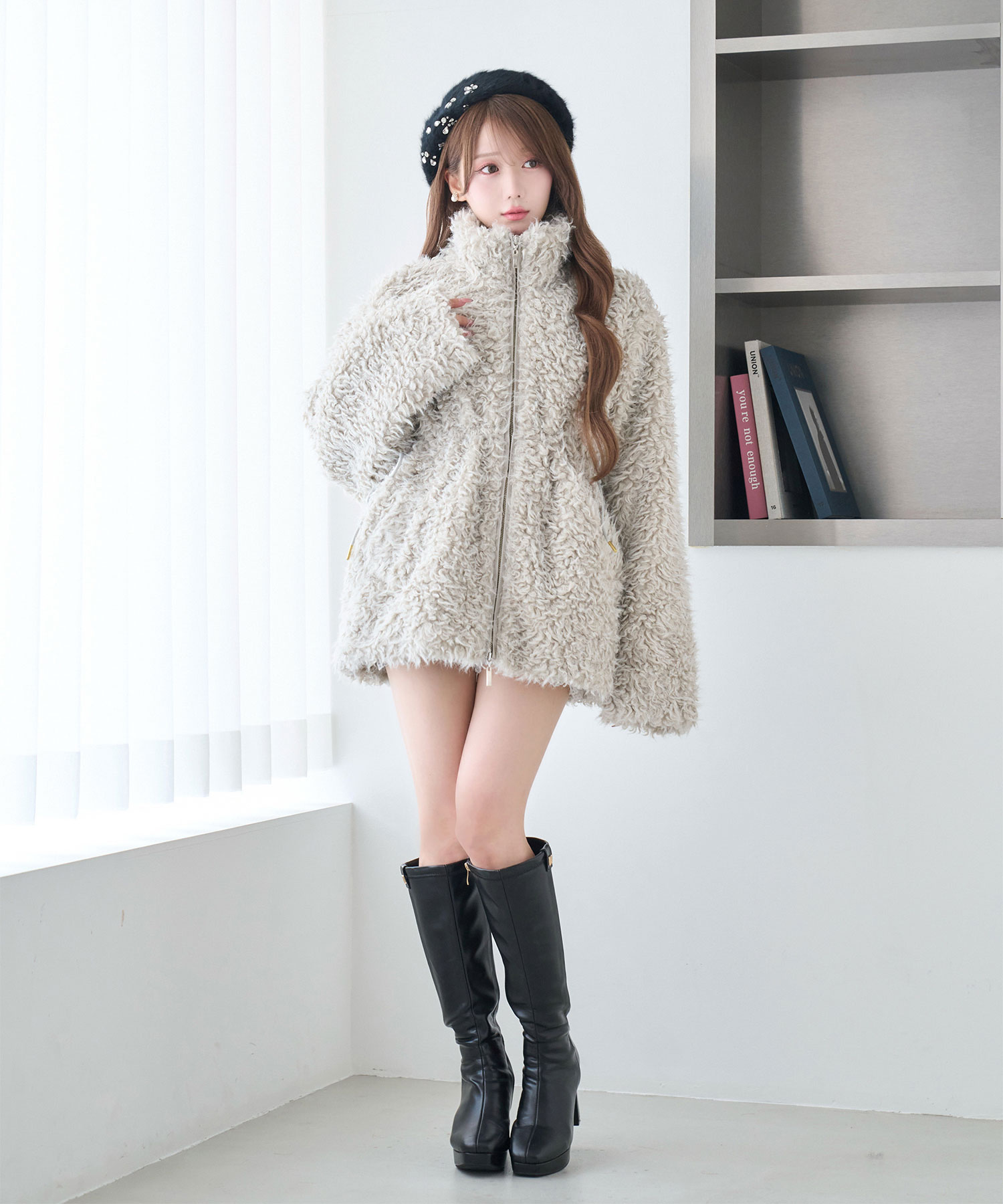 Curly eco fur middle coat