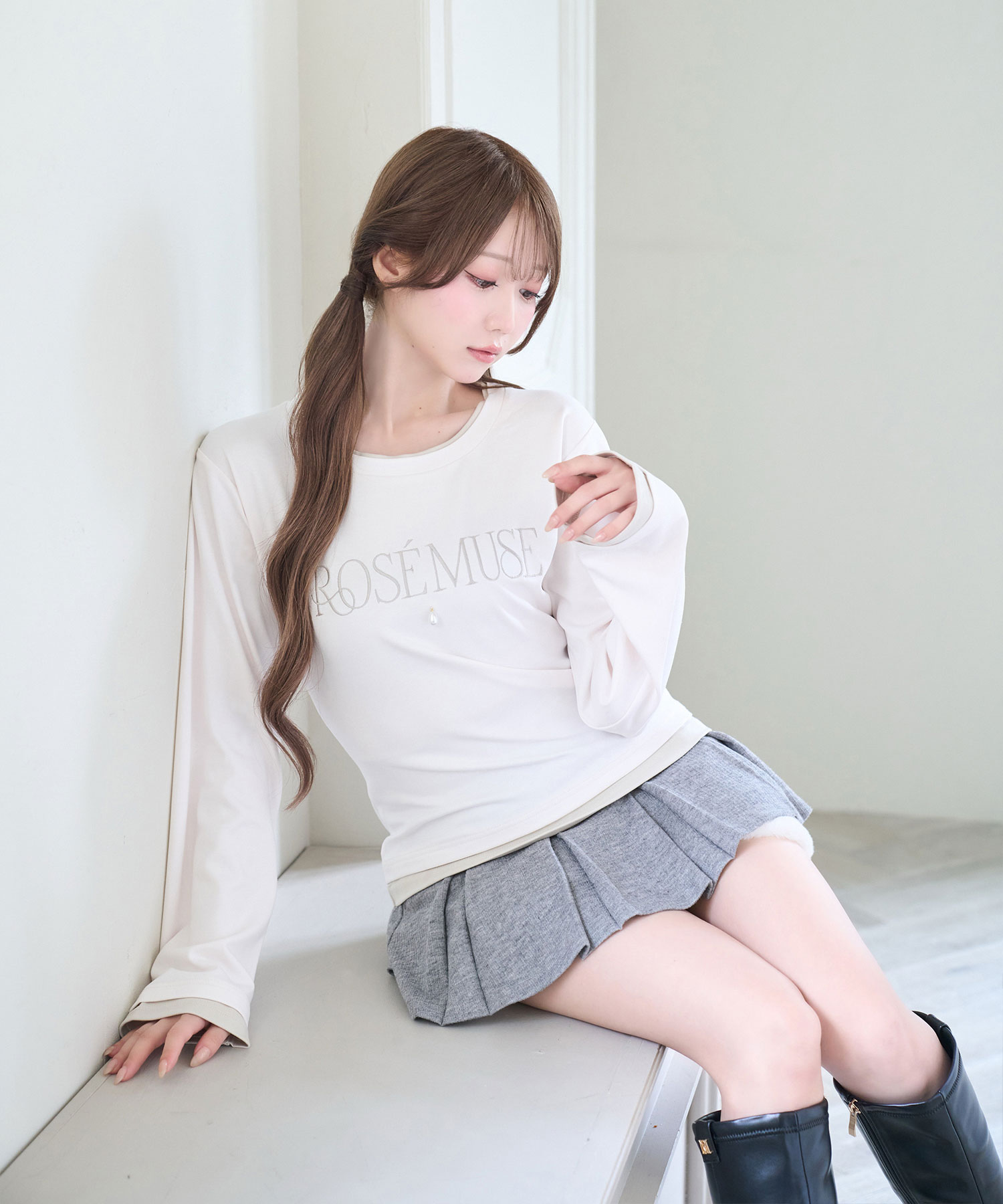 Bicolor layered tops