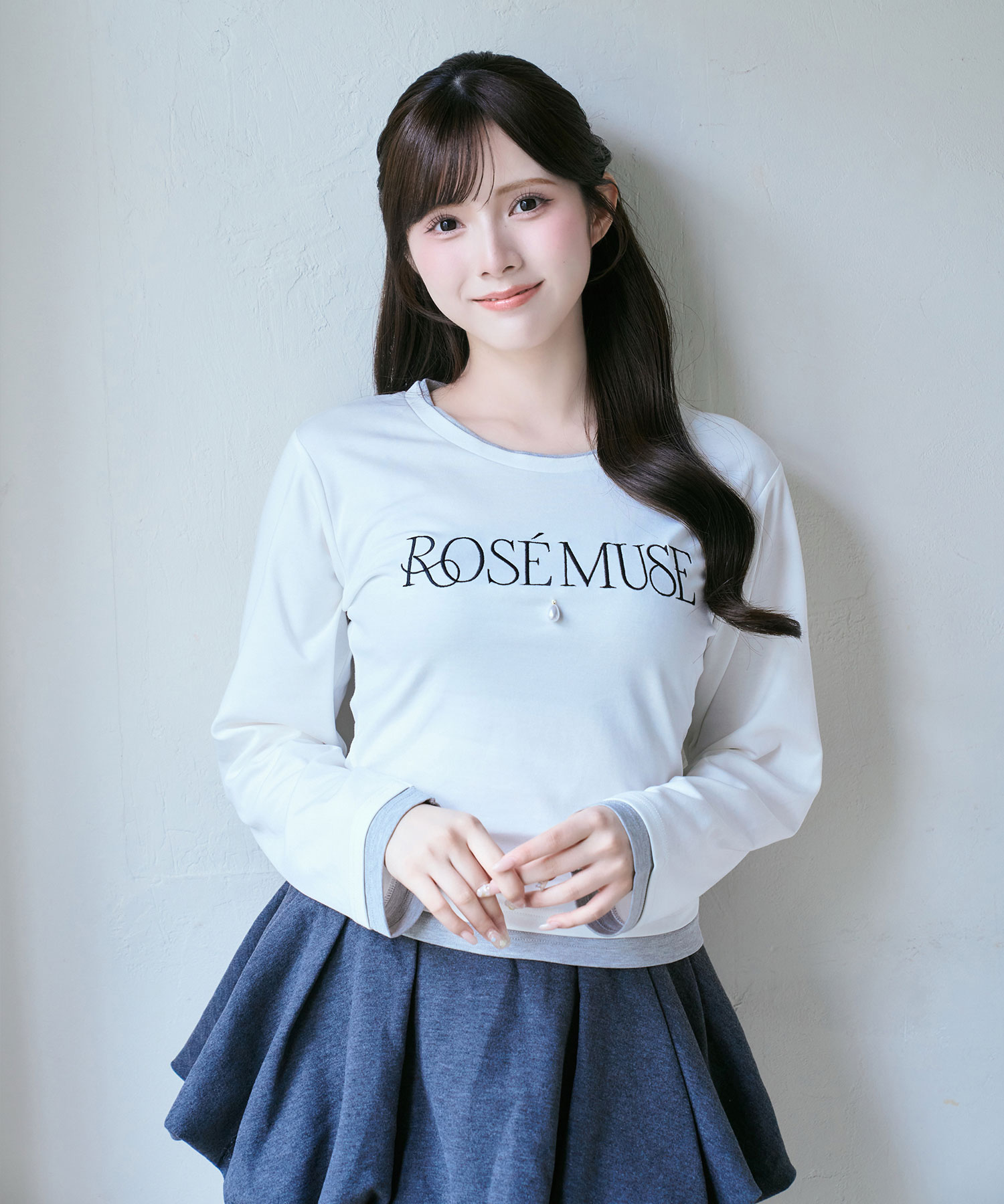 Bicolor layered tops
