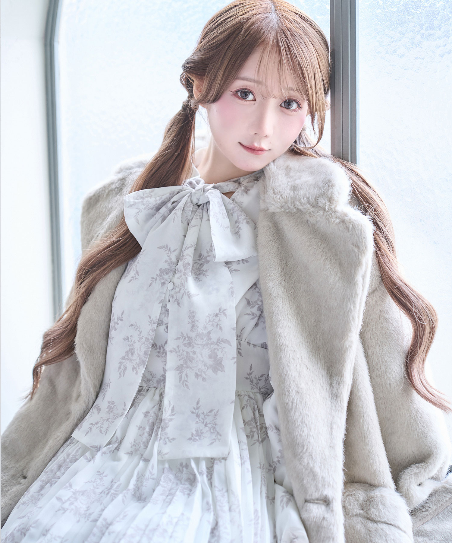 Stuffy long coat