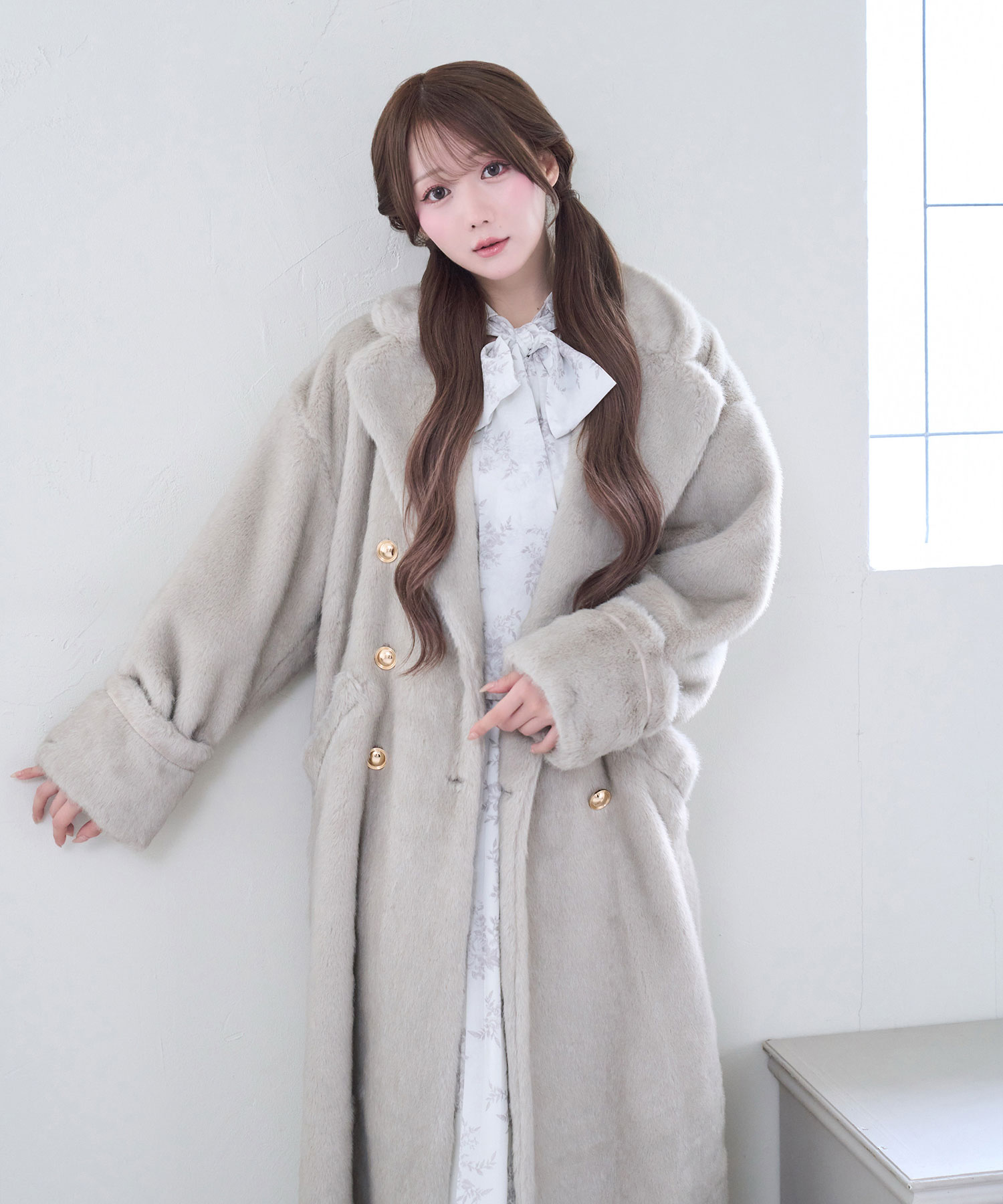 Stuffy long coat