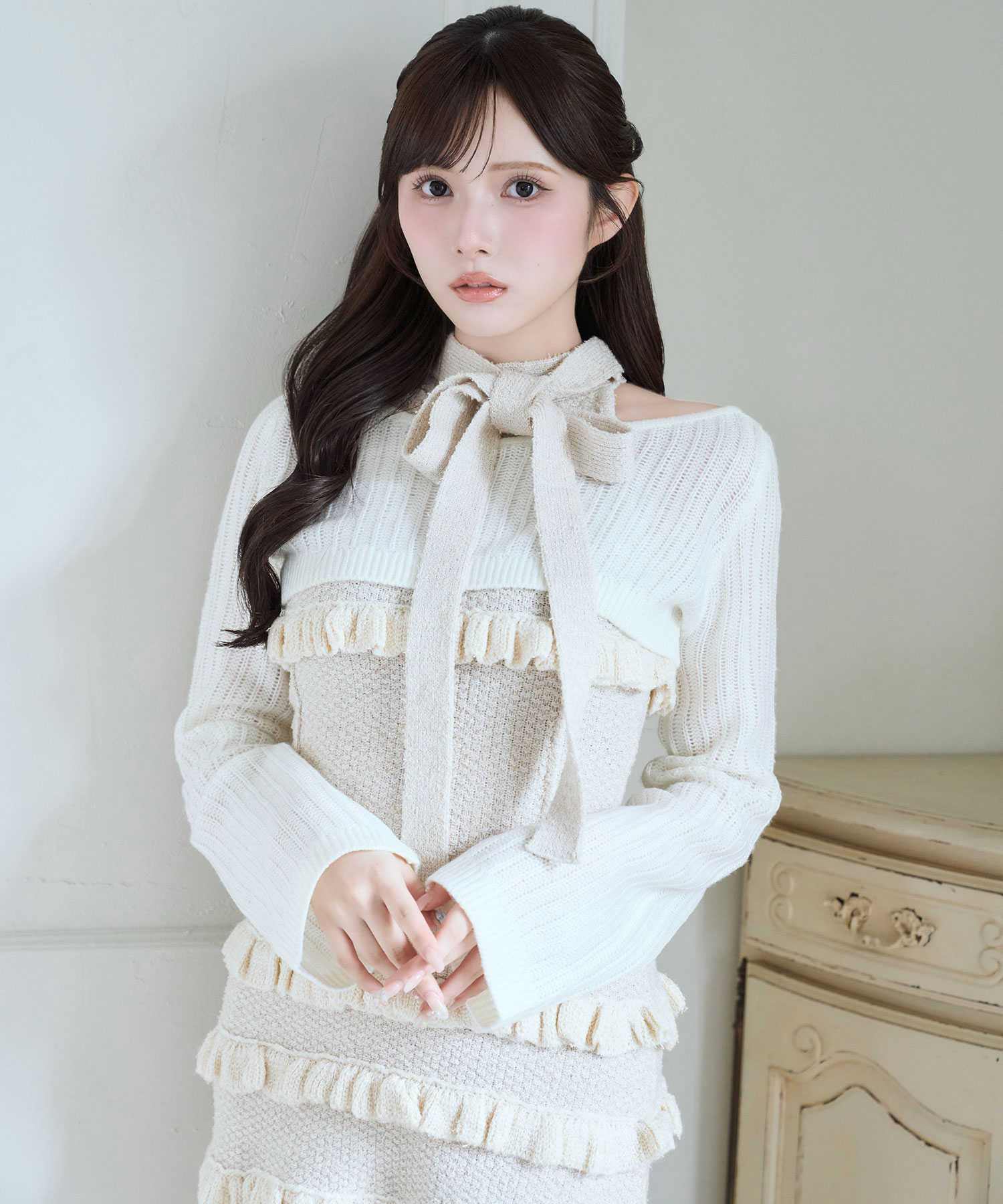 Many frills mini knit o/p set