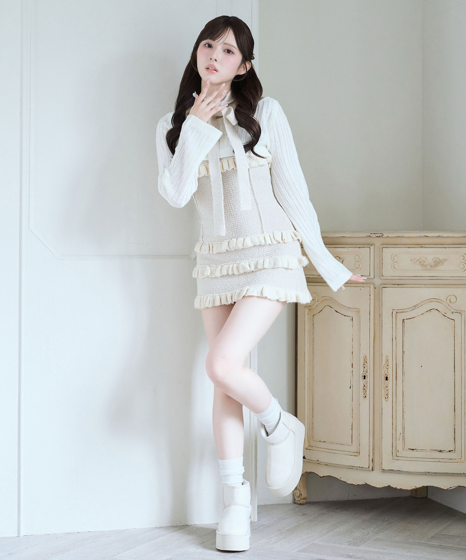 Many frills mini knit o/p set