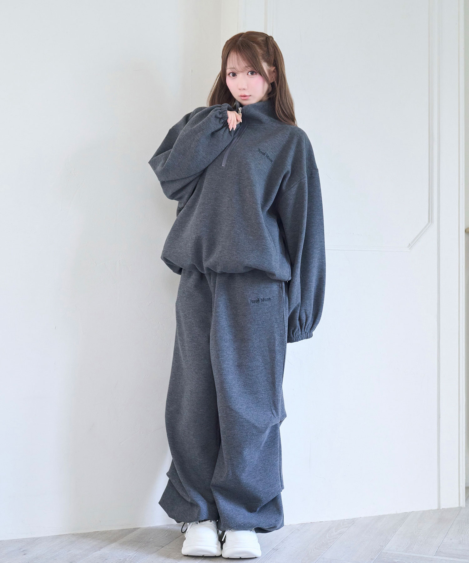 Mochi mochi track pants
